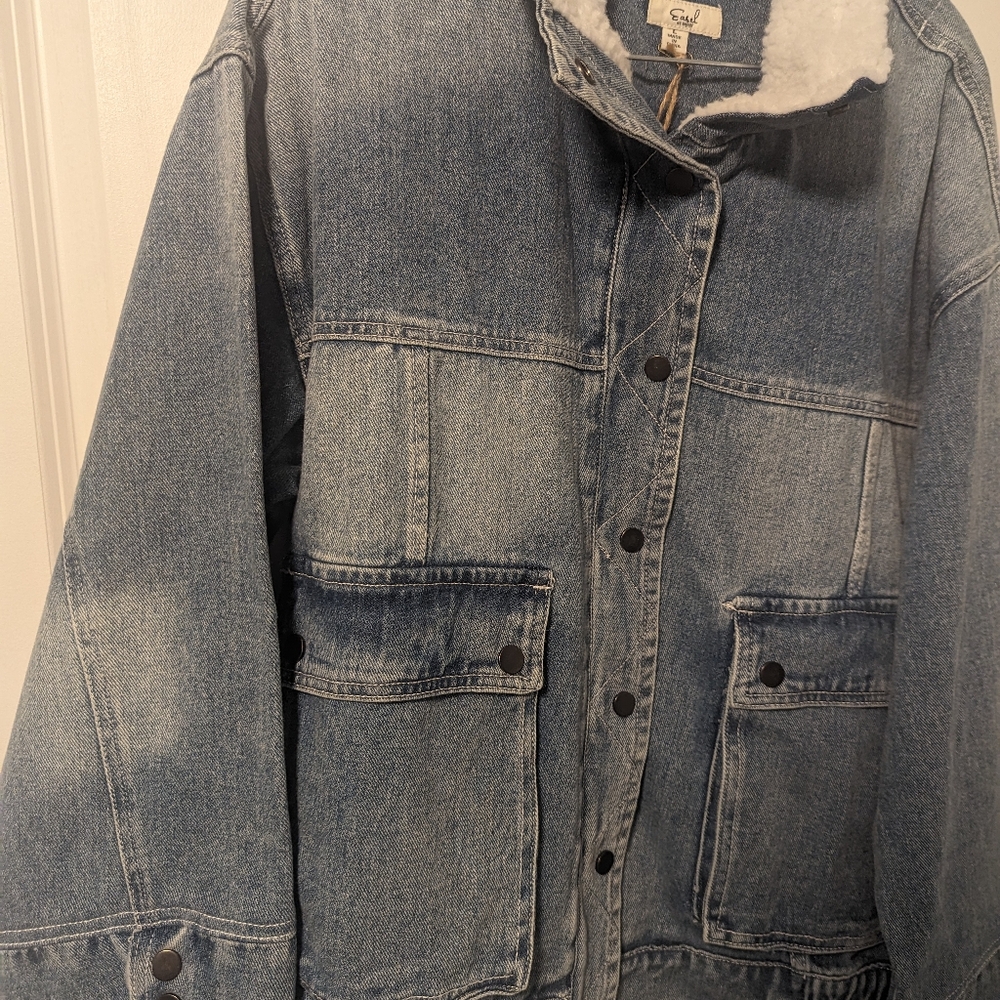 🔥NWT🔥 Large (L) Grunge Vintage Boutique Easel Denim Jacket with Fur Collar - Picture 4 of 8